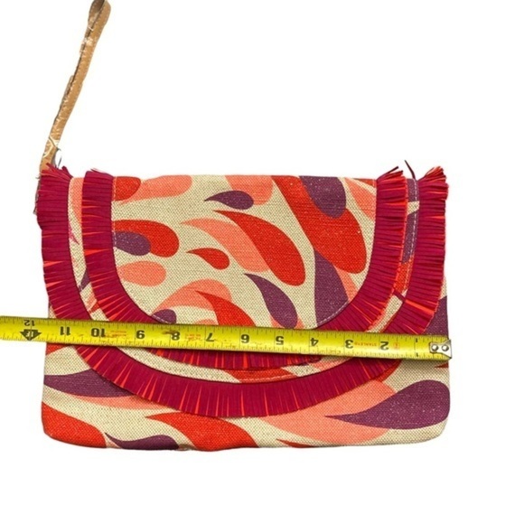 Vera Bradley wristlet clutch bag fringed summer fun red tan - Picture 4 of 6